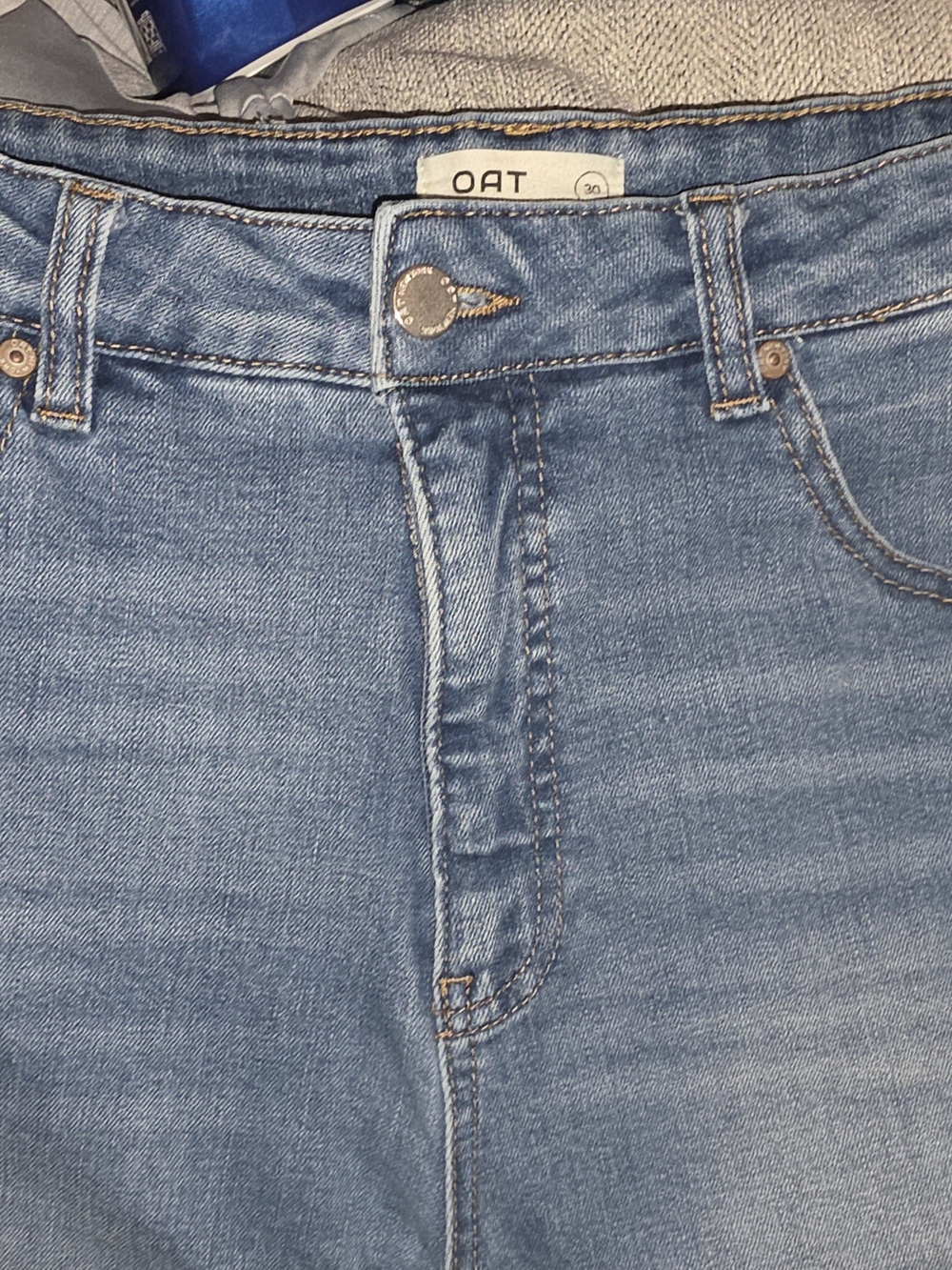 Women's OAT New York Light Wash Wide Leg Raw Hem Denim Jeans 30